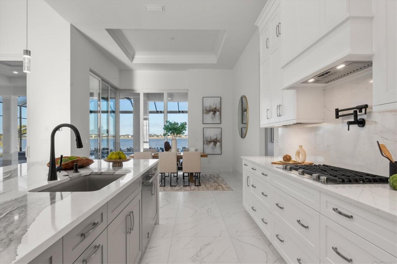 624 Blue Shell Loop, Sarasota, FL 34240 Photo