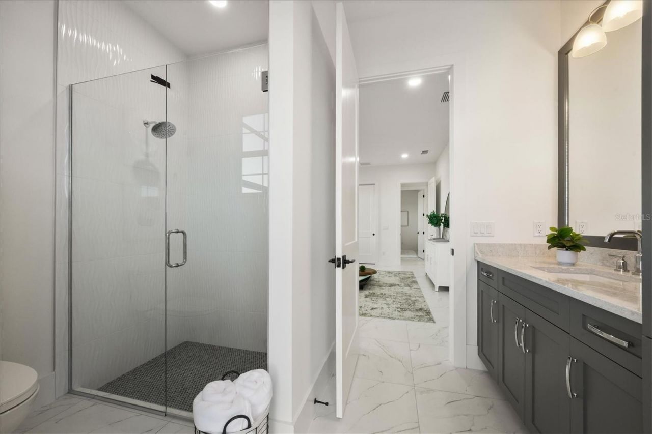 624 Blue Shell Loop, Sarasota, FL 34240 Photo