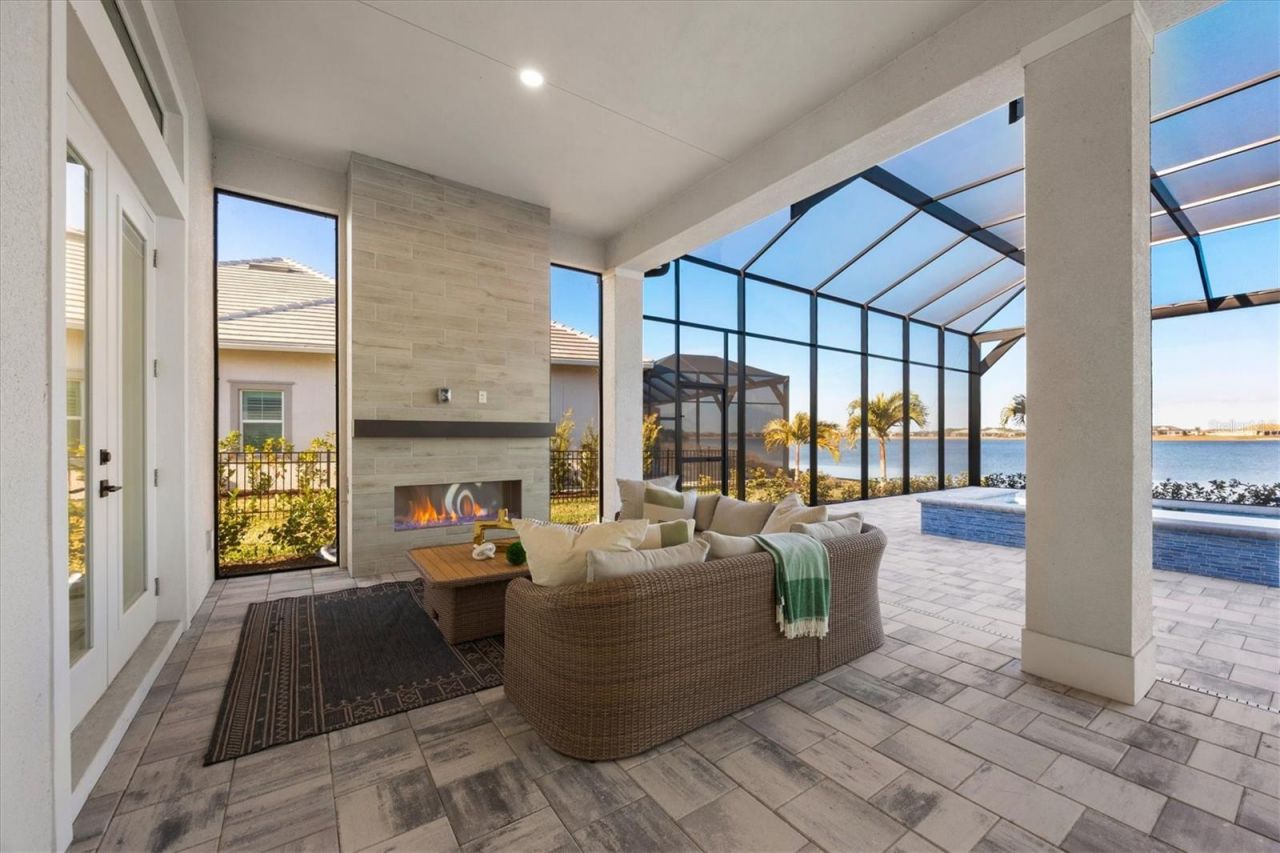 624 Blue Shell Loop, Sarasota, FL 34240 Photo