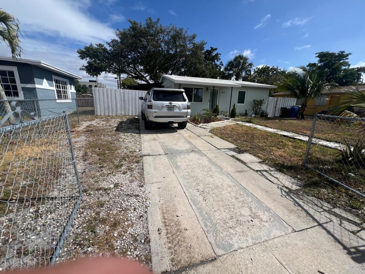 2561 NW 18th Ct, Fort Lauderdale, FL 33311 Photo