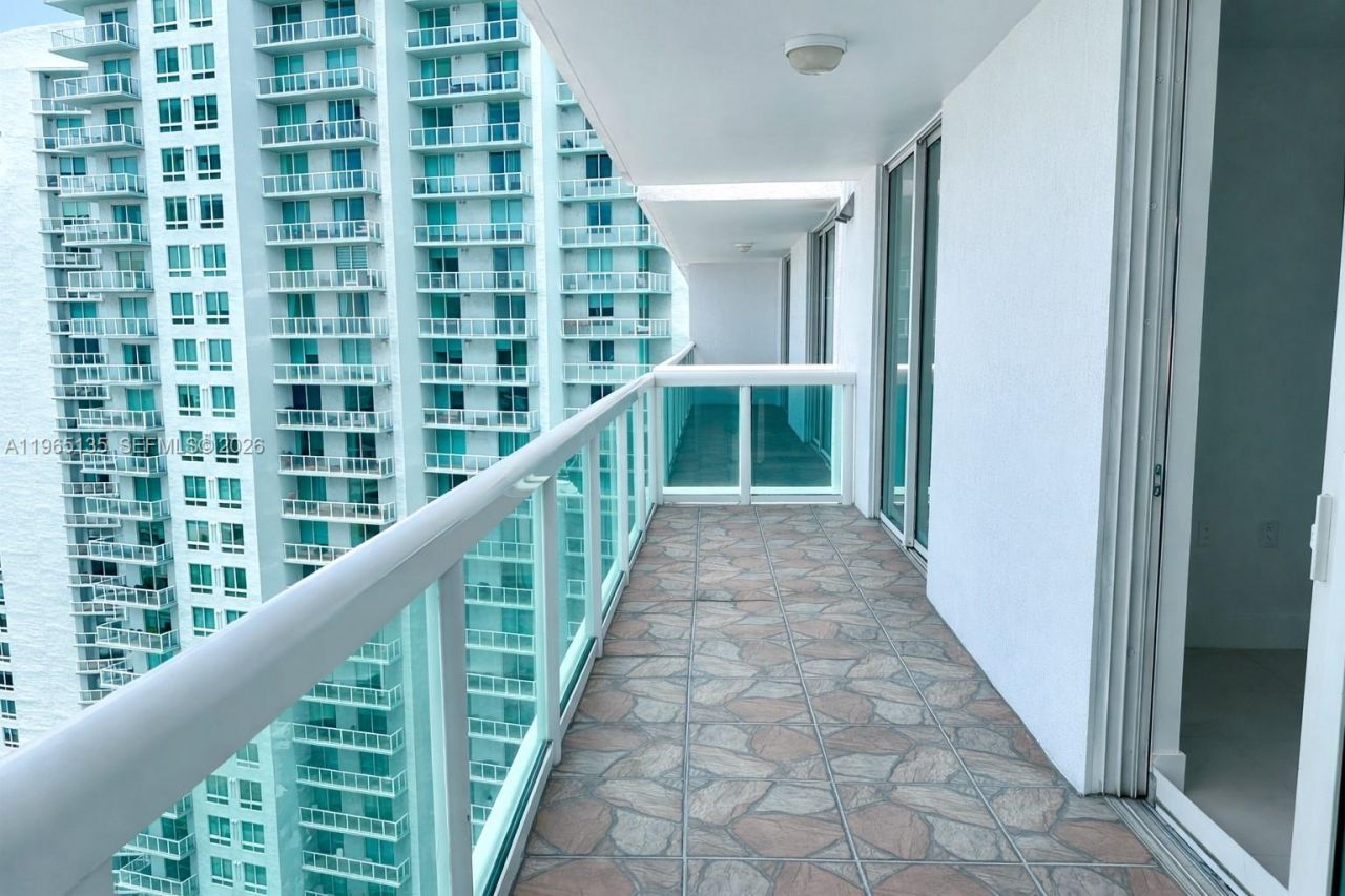 1800 N Bayshore Dr , Unit 4102, Miami, FL 33132 Photo