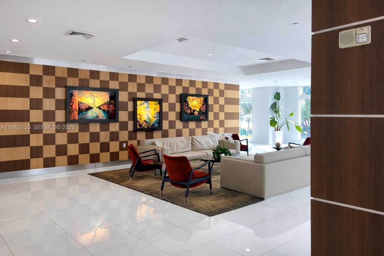 1800 N Bayshore Dr , Unit 4102, Miami, FL 33132 Photo