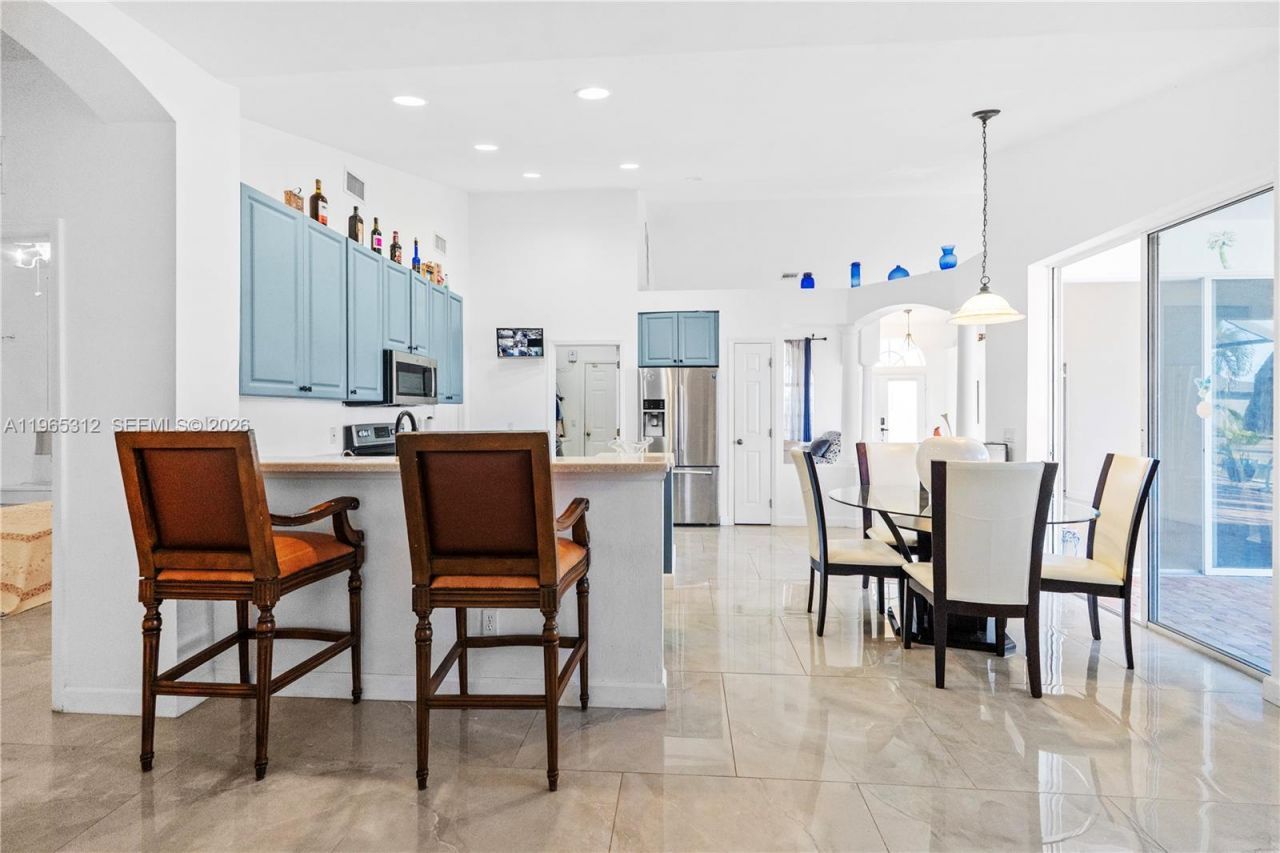 2025 NW 7th Ter, Cape Coral, FL 33993 Photo