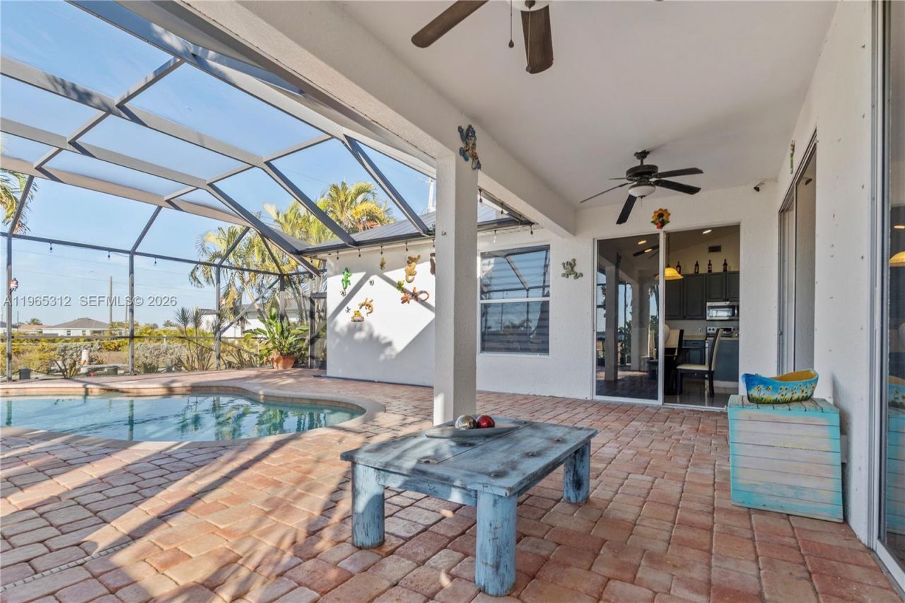 2025 NW 7th Ter, Cape Coral, FL 33993 Photo