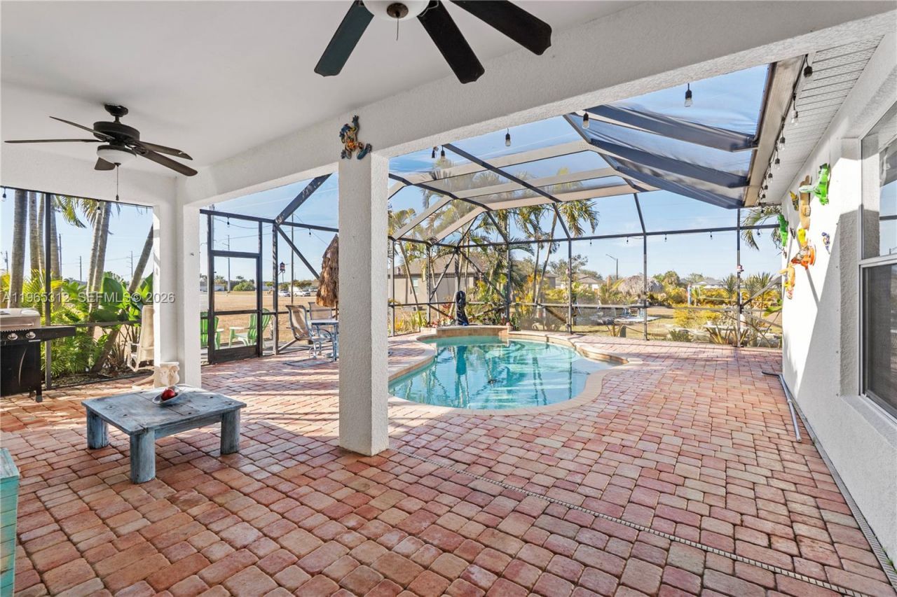 2025 NW 7th Ter, Cape Coral, FL 33993 Photo