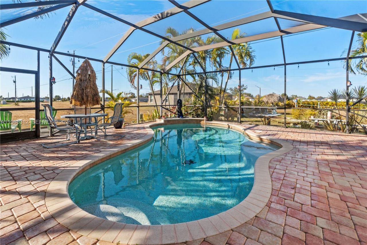 2025 NW 7th Ter, Cape Coral, FL 33993 Photo