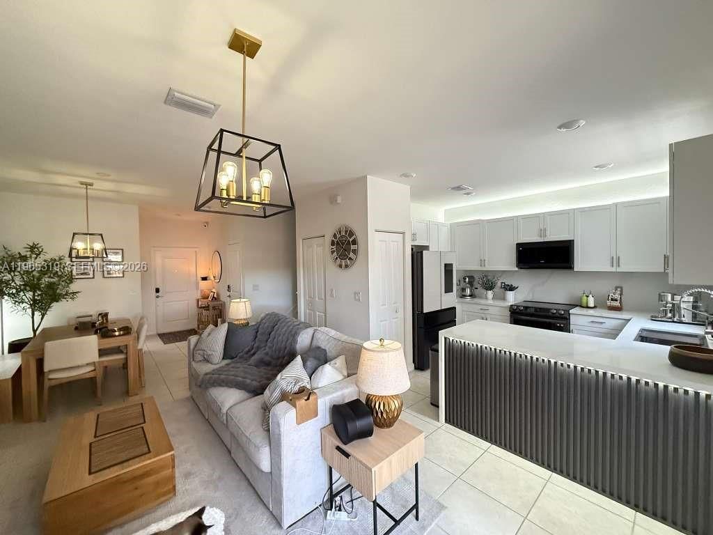 20917 NE 8th Ave, Miami, FL 33179 Photo