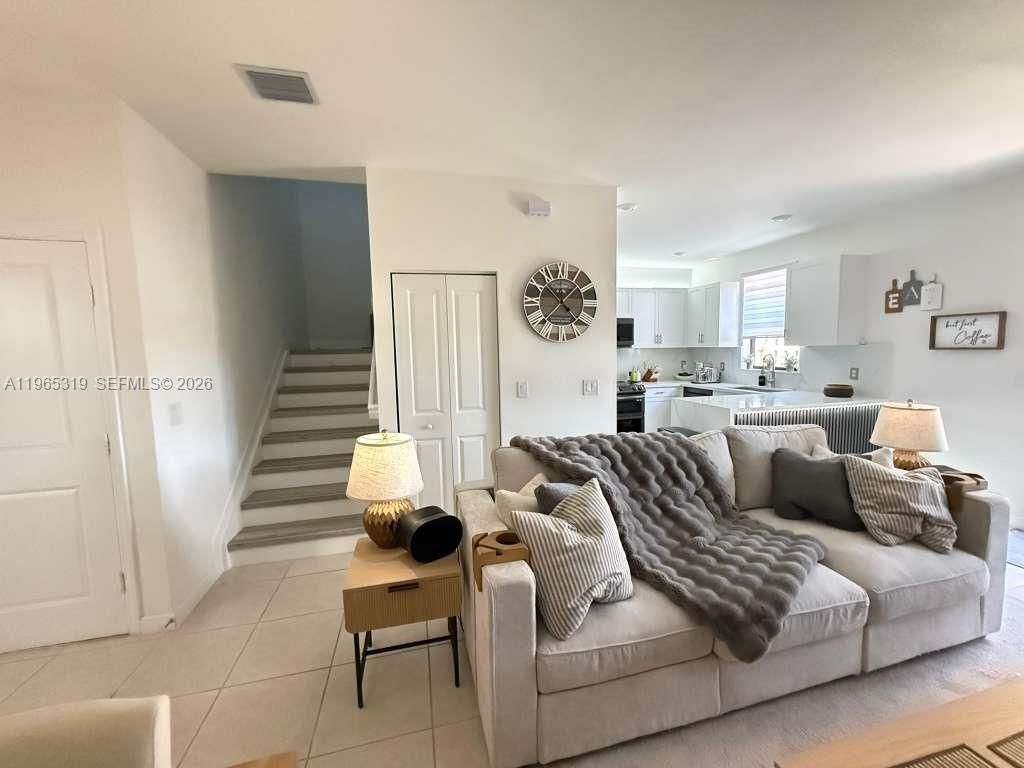 20917 NE 8th Ave, Miami, FL 33179 Photo