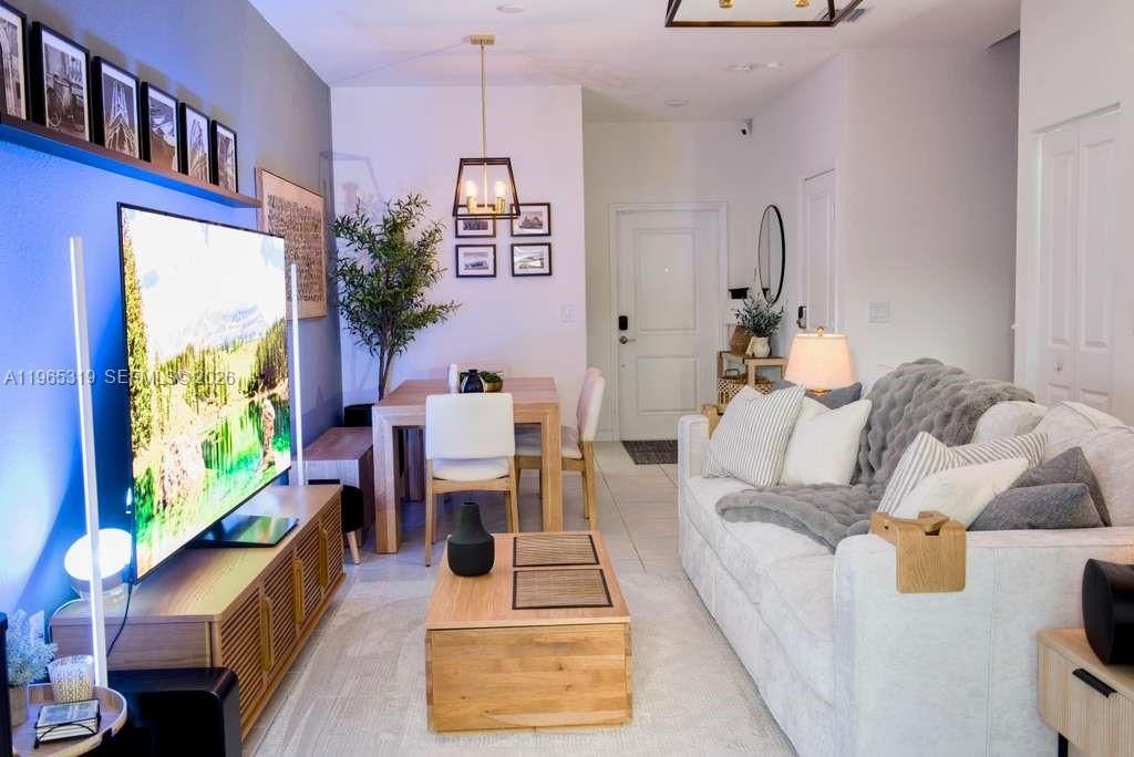 20917 NE 8th Ave, Miami, FL 33179 Photo