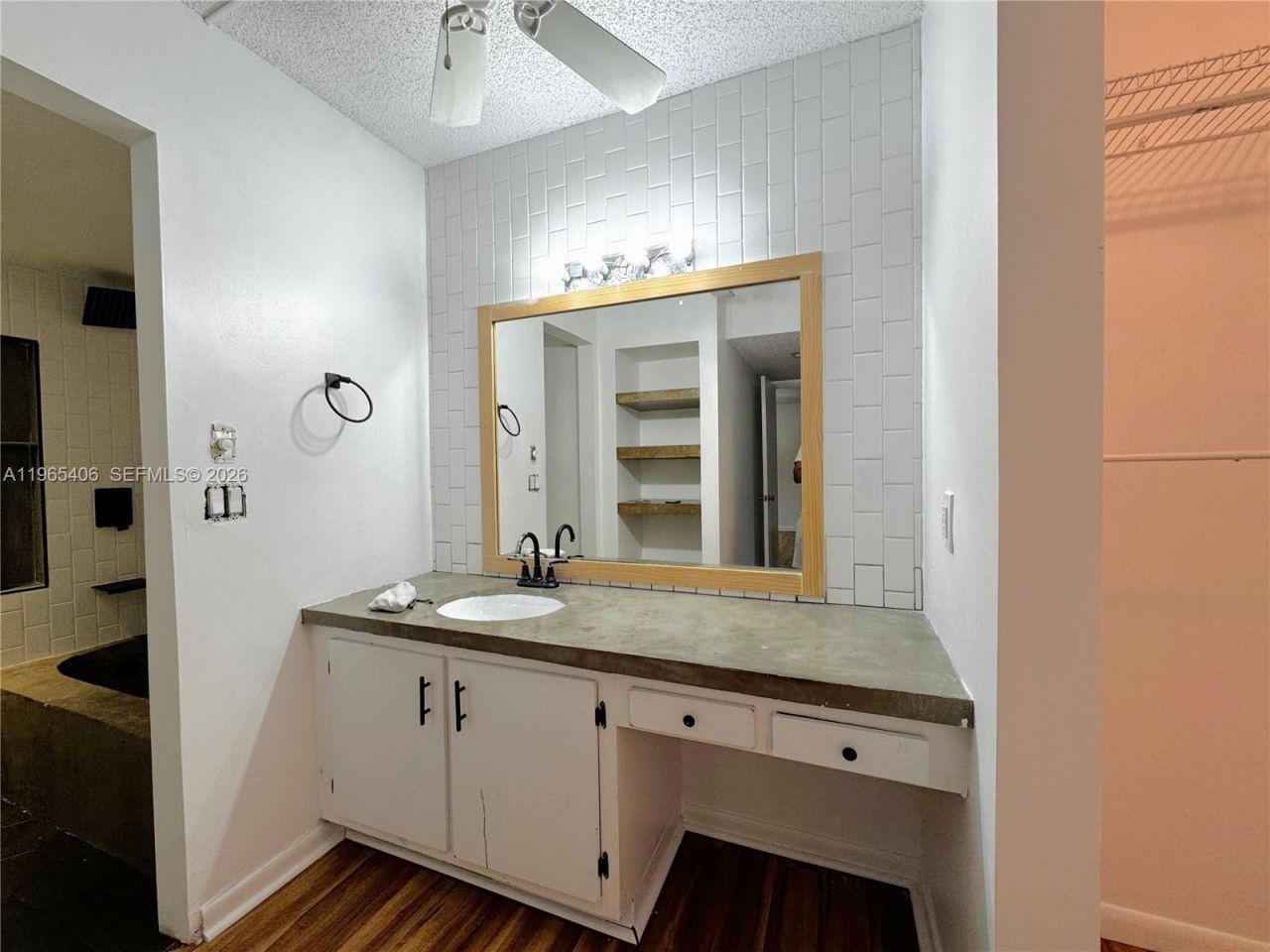 296 Racquet Club Rd, Unit 104, Weston, FL 33326 Photo