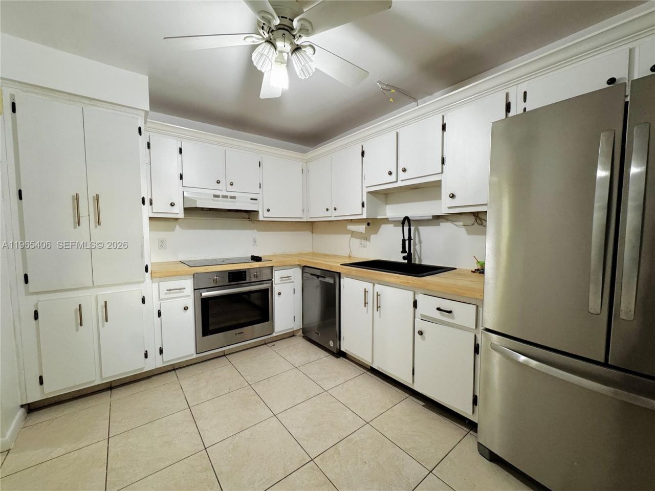 296 Racquet Club Rd, Unit 104, Weston, FL 33326 Photo
