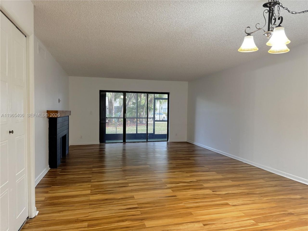 296 Racquet Club Rd, Unit 104, Weston, FL 33326 Photo