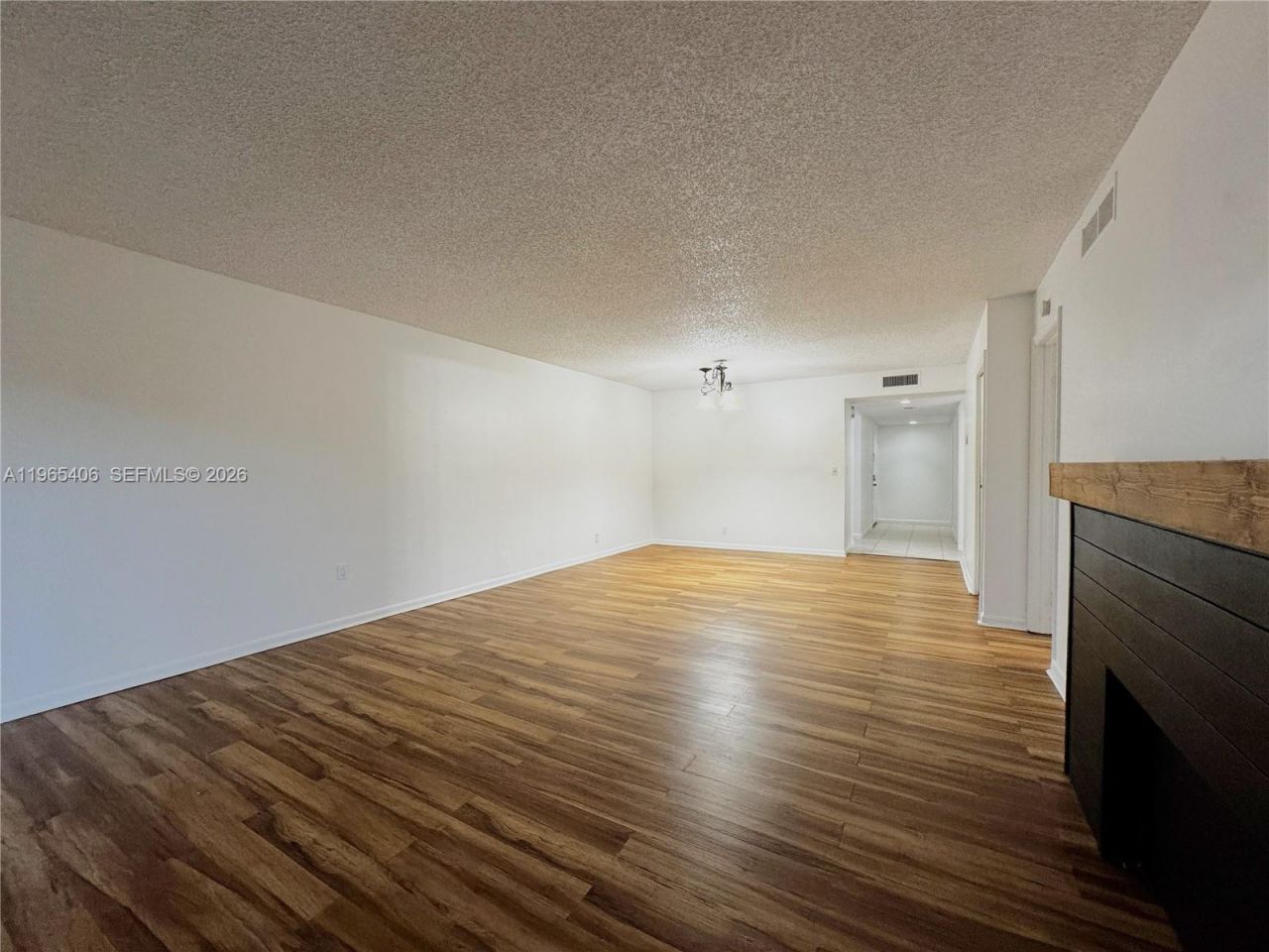 296 Racquet Club Rd, Unit 104, Weston, FL 33326 Photo