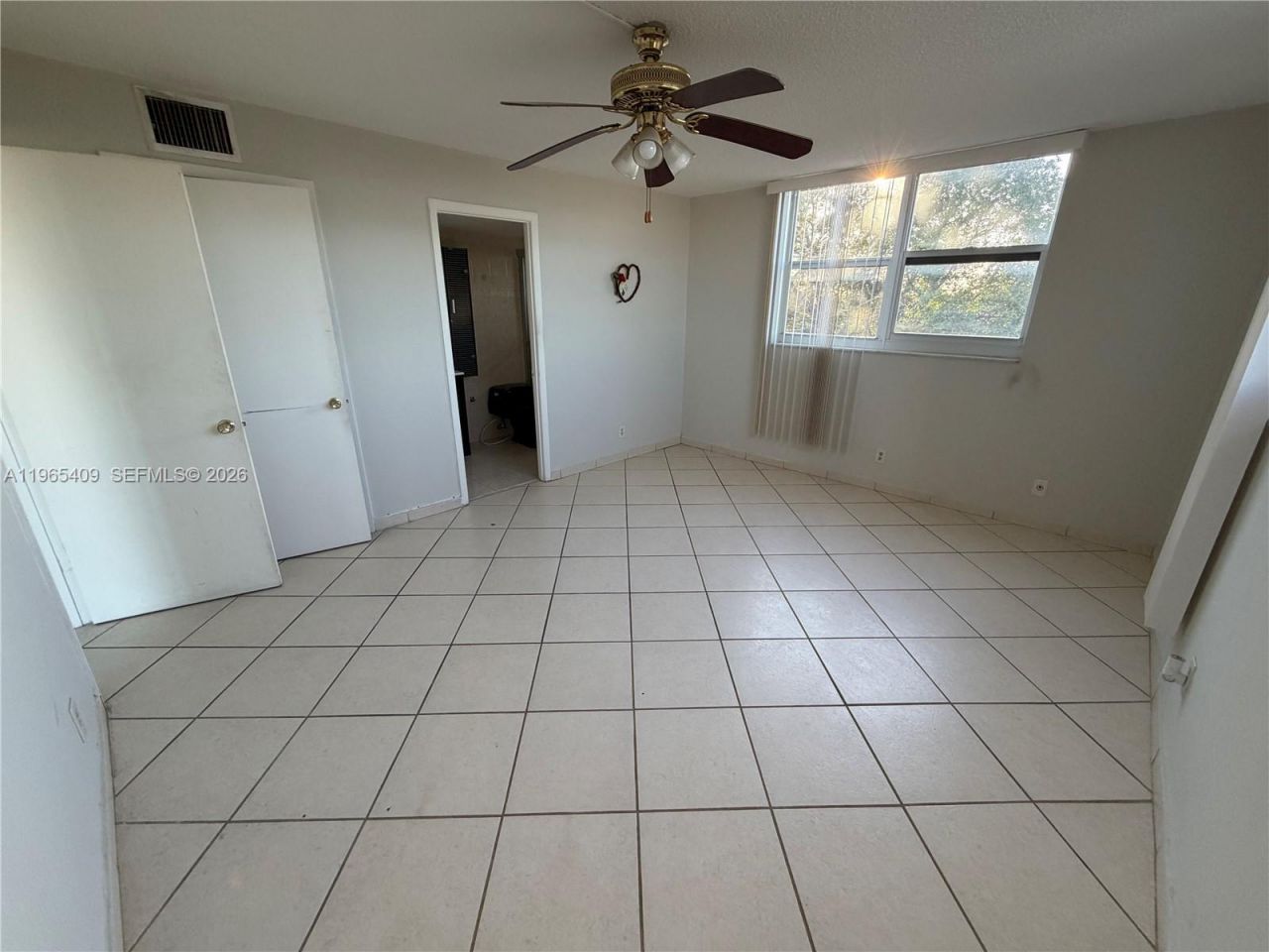 1830 Dixieanna St, Unit 406, Hollywood, FL 33020 Photo