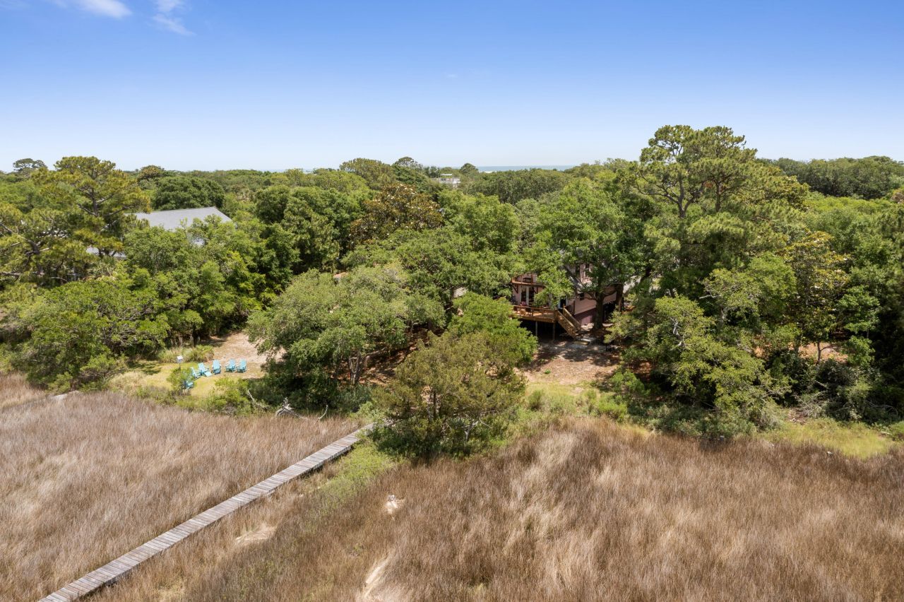 218 E Huron Avenue Photo 13