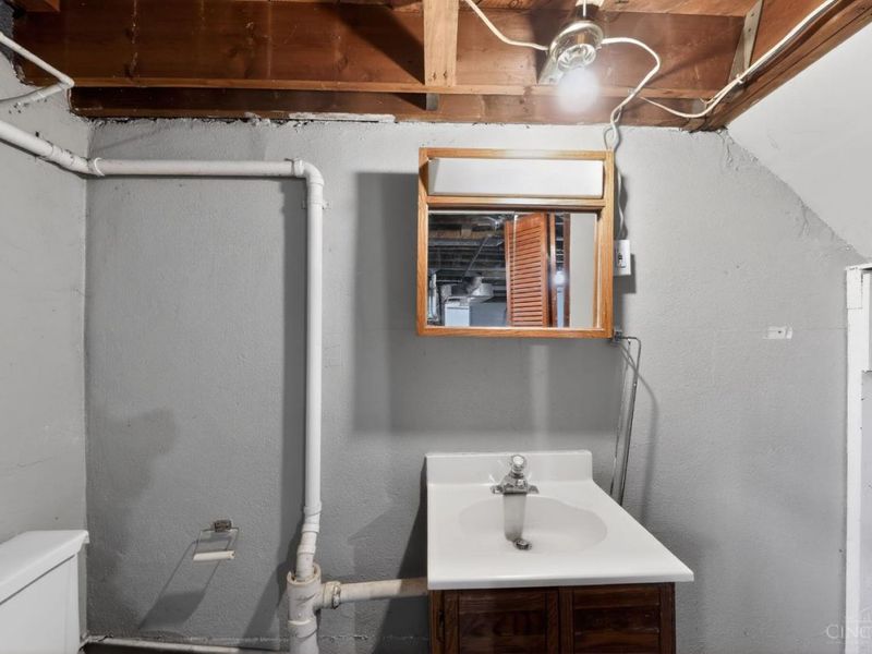 3118 Westwood Northern Boulevard, Cincinnati, OH 45211 Photo 18