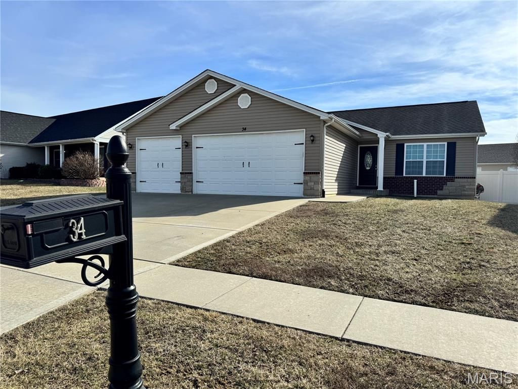 34 Hampton Drive, Troy, MO 63379 Main Photo