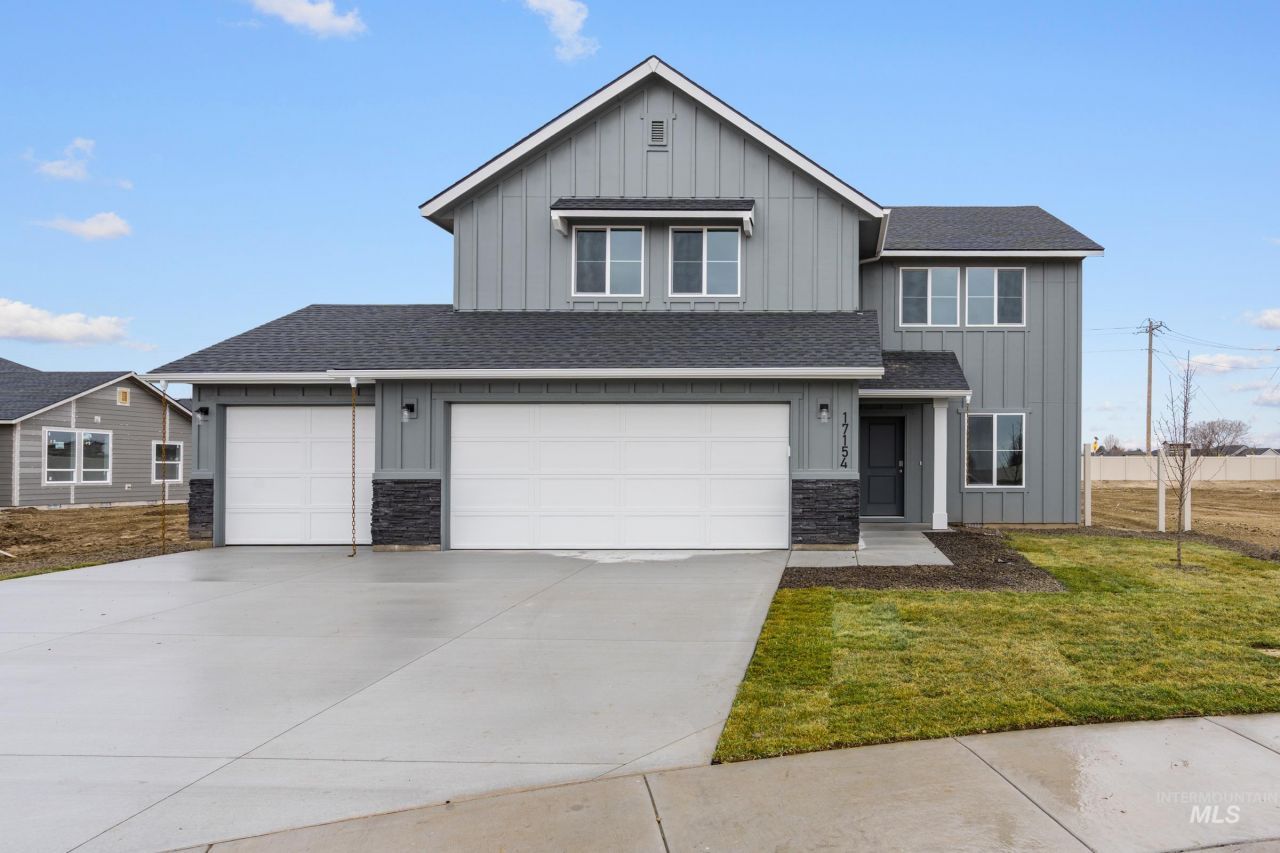 17154 N Swan Springs Pl, Nampa, ID 83687 Main Photo