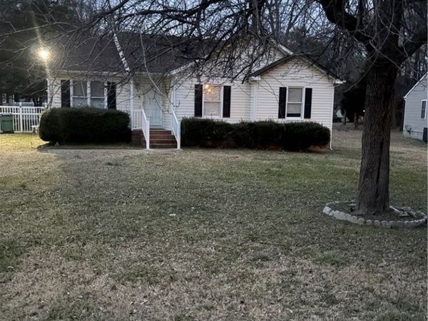 1108 Highland Meadow Court , Highland Springs, VA 23223