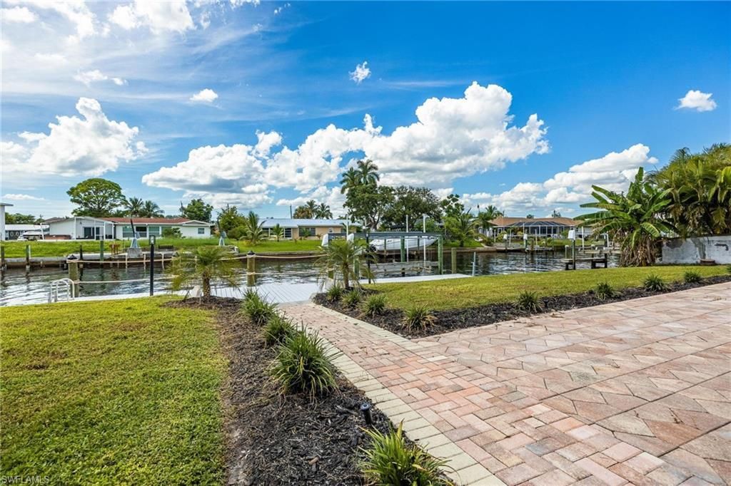 4930 Edith Esplanade, Cape Coral, FL 33904 Photo