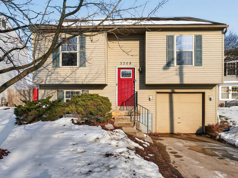 3308 Culloden Court, Reynoldsburg, OH 43068 Photo 1