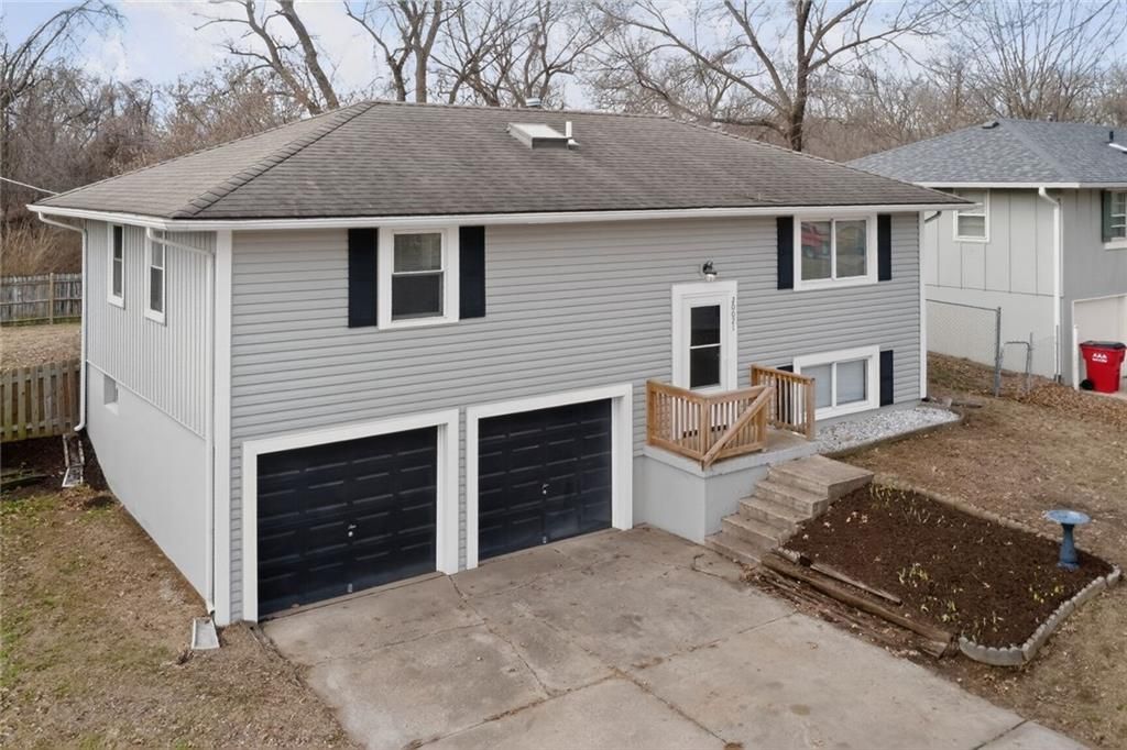 20021 E 13th Street, Independence, MO 64057 Main Photo