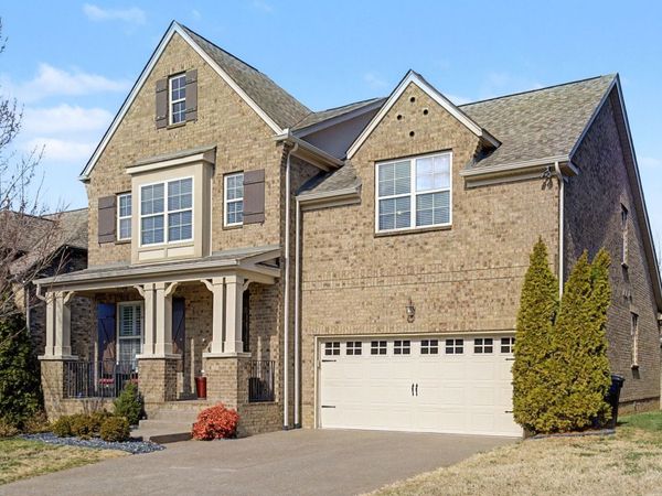 123 Cobbler Cir, Hendersonville, TN 37075