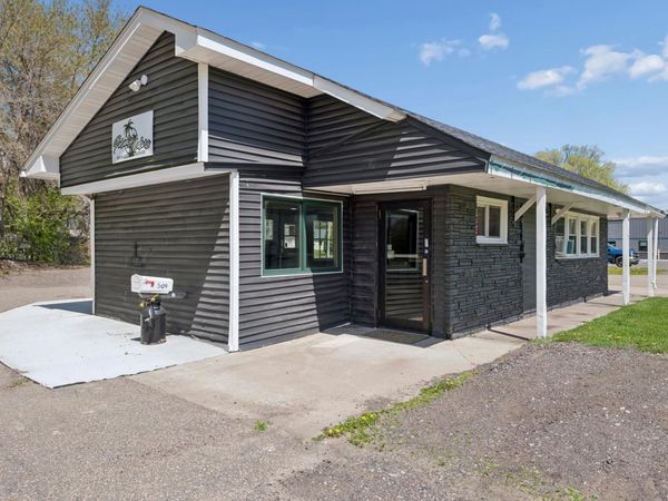 509 Main Street N, Cambridge, MN 55008
