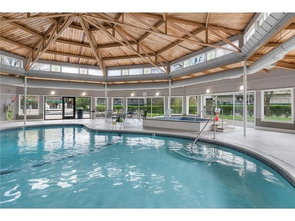 10411 Cedar Lake Road, Unit 213, Minnetonka, MN 55305