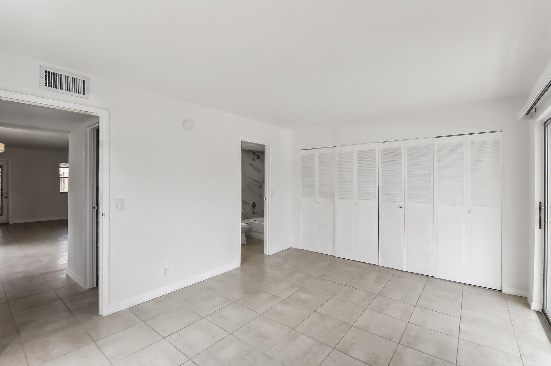 447 Saxony J Way, Unit 447-J, Delray Beach, FL 33446 Photo