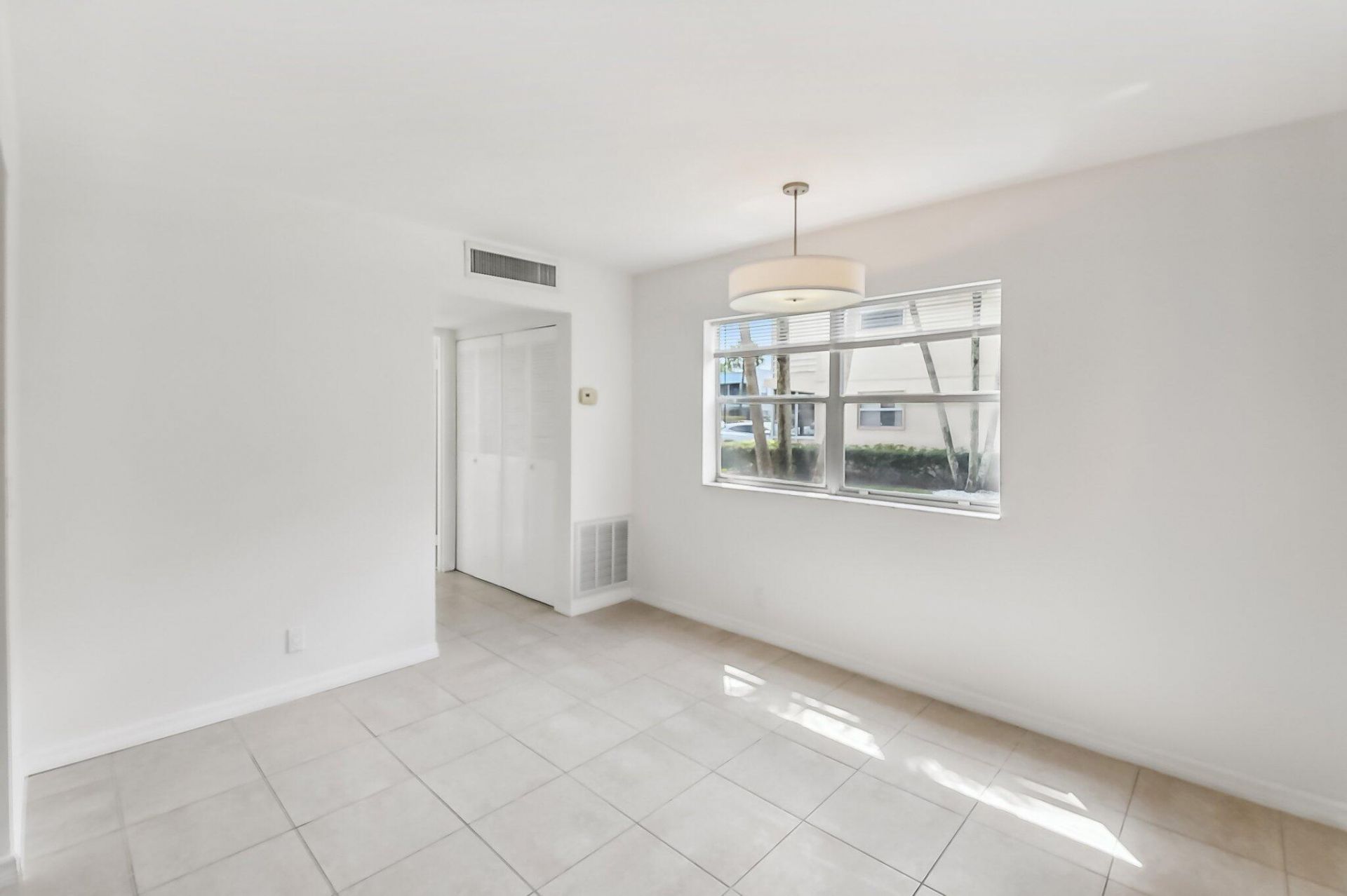 447 Saxony J Way, Unit 447-J, Delray Beach, FL 33446 Photo