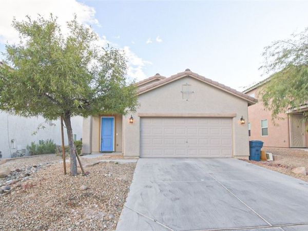 6481 Moss Bluff Court, Las Vegas, NV 89141