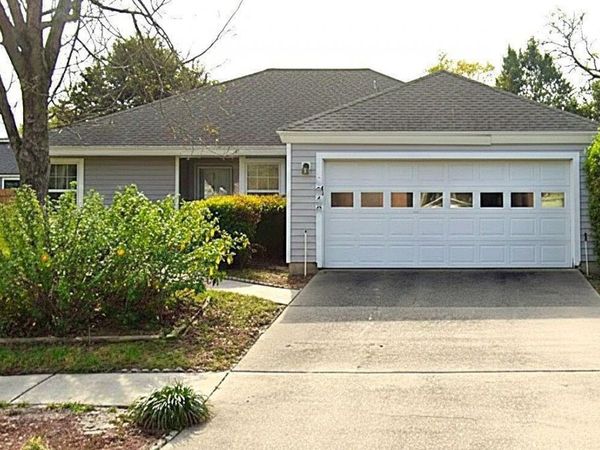 8062 LOCH LOMOND Lane, Jacksonville, FL 32244