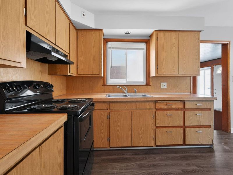 2735 Berrell Avenue, Columbus, OH 43211 Photo 14