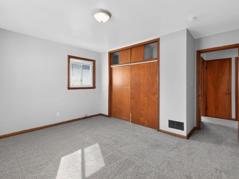 2735 Berrell Avenue, Columbus, OH 43211 Photo 18
