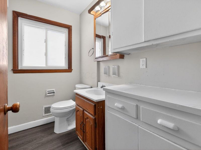 2735 Berrell Avenue, Columbus, OH 43211 Photo 21