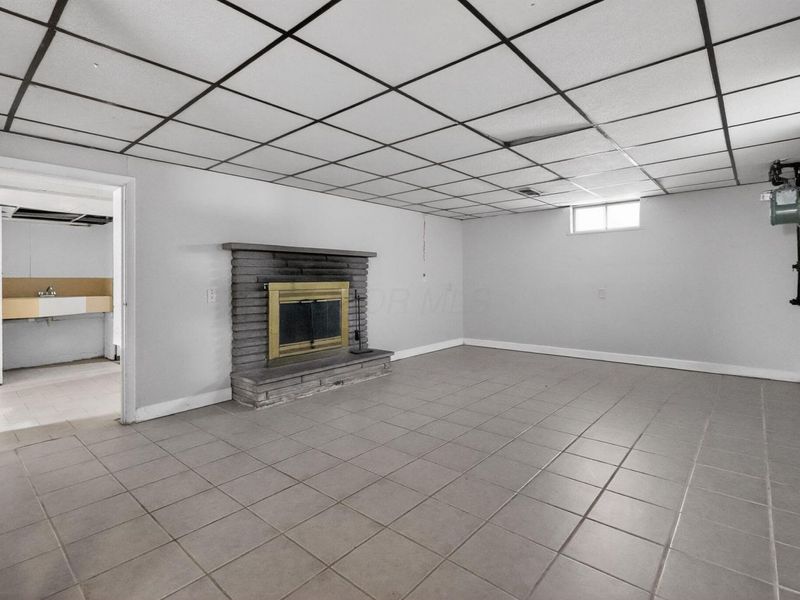 2735 Berrell Avenue, Columbus, OH 43211 Photo 5