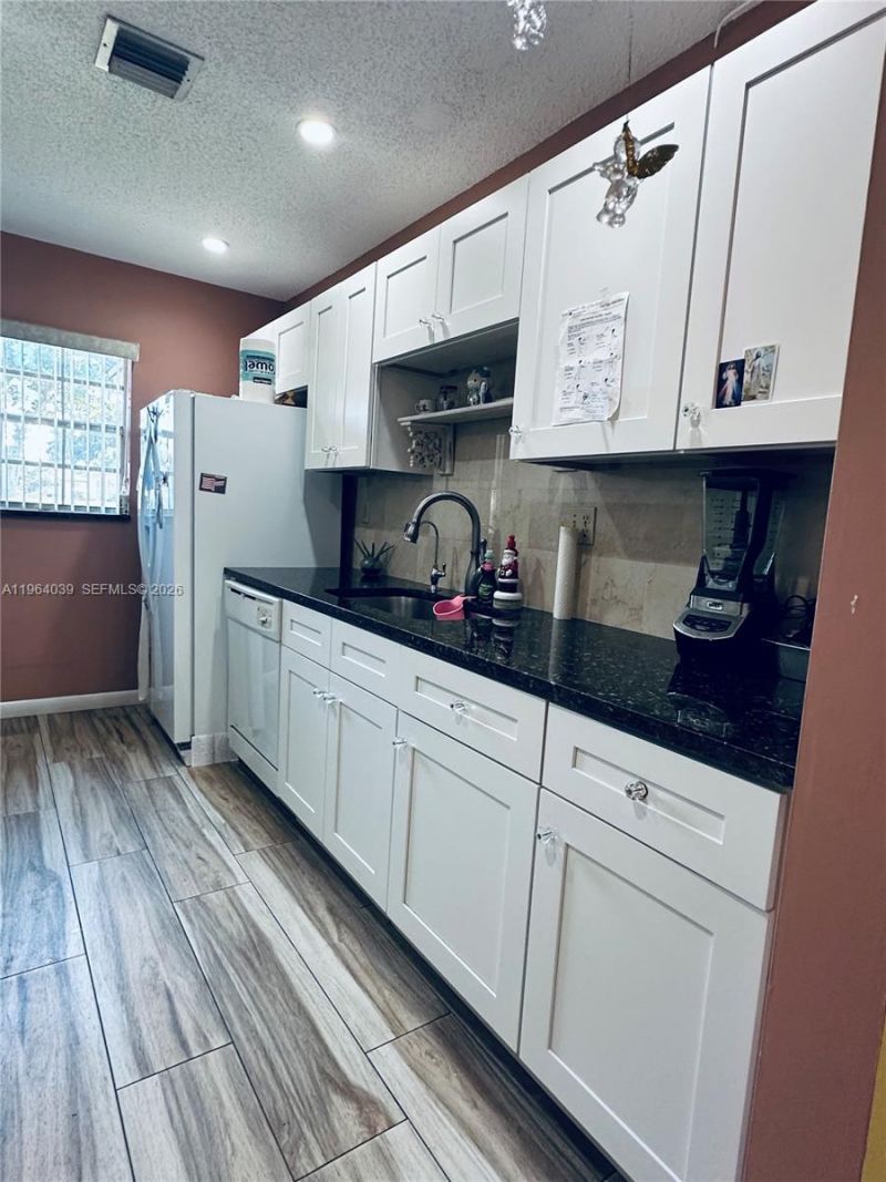 5260 Nesting Way, Unit B, Delray Beach, FL 33484 Photo