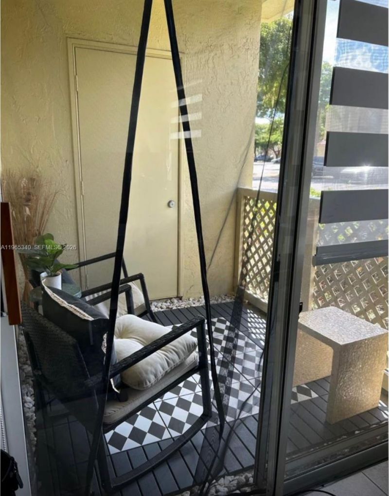 18308 NW 68th Ave, Unit B, Hialeah, FL 33015 Photo