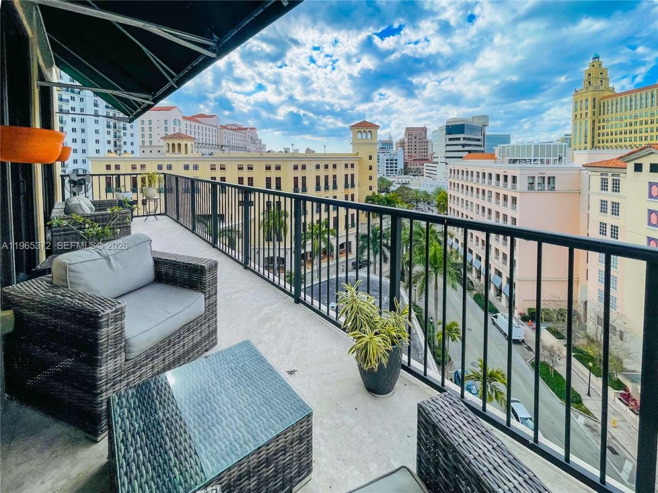 55 Merrick Way, Unit 812, Coral Gables, FL 33134 Photo