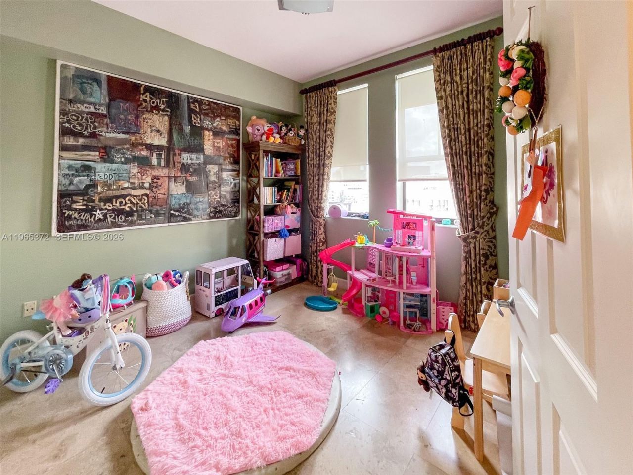 55 Merrick Way, Unit 812, Coral Gables, FL 33134 Photo