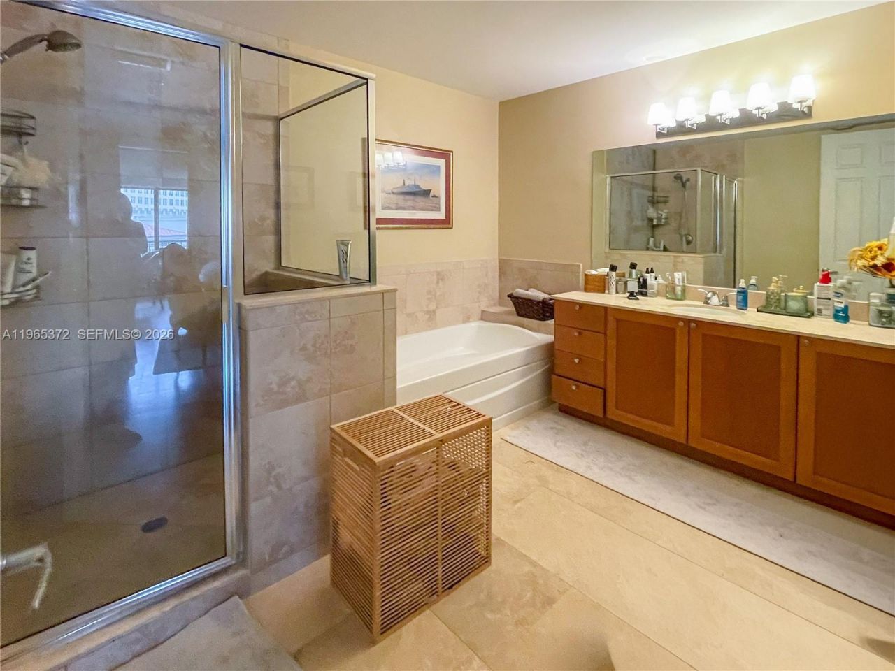 55 Merrick Way, Unit 812, Coral Gables, FL 33134 Photo