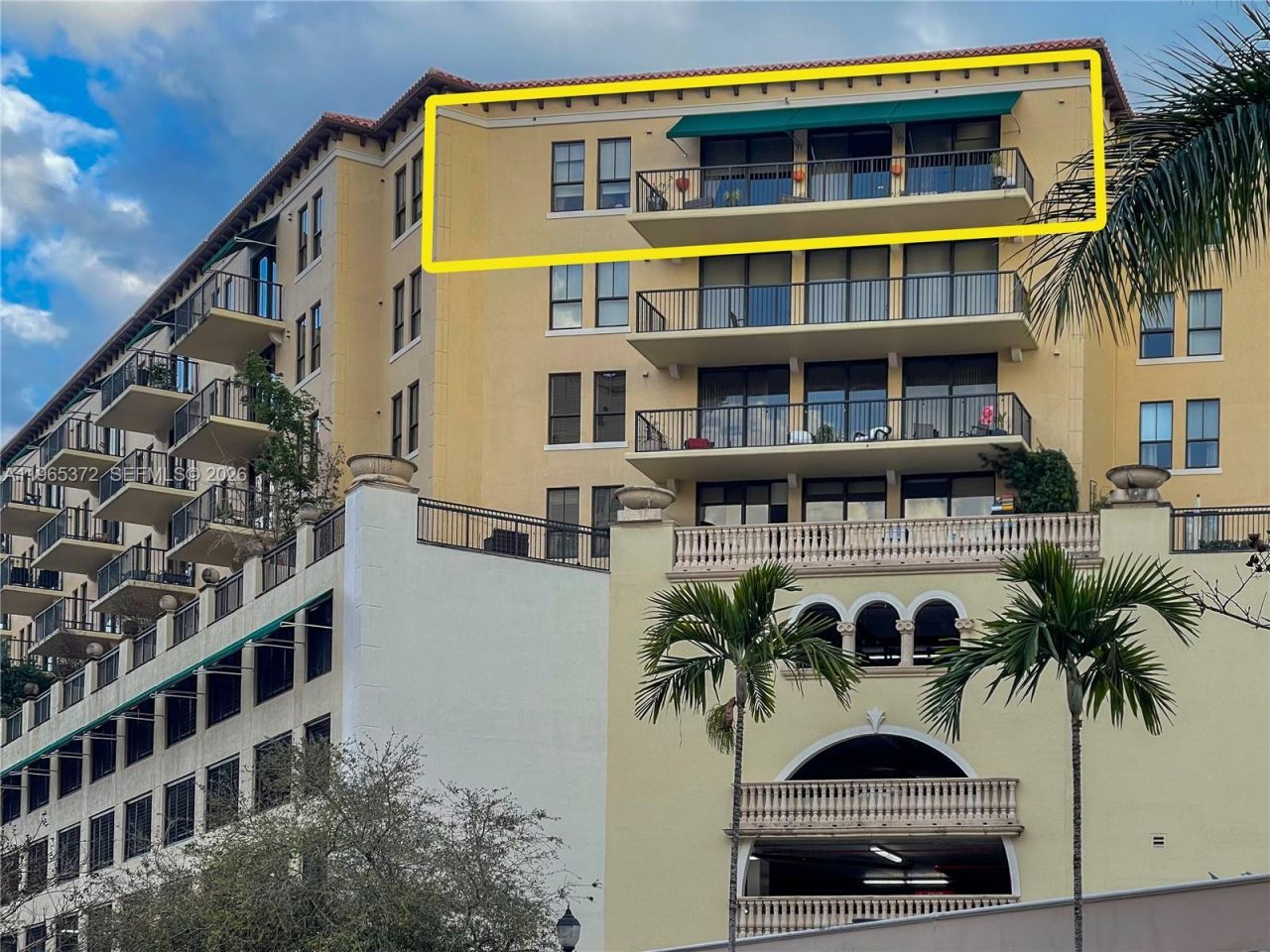 55 Merrick Way, Unit 812, Coral Gables, FL 33134 Photo