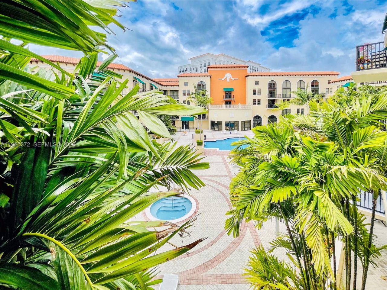 55 Merrick Way, Unit 812, Coral Gables, FL 33134 Photo