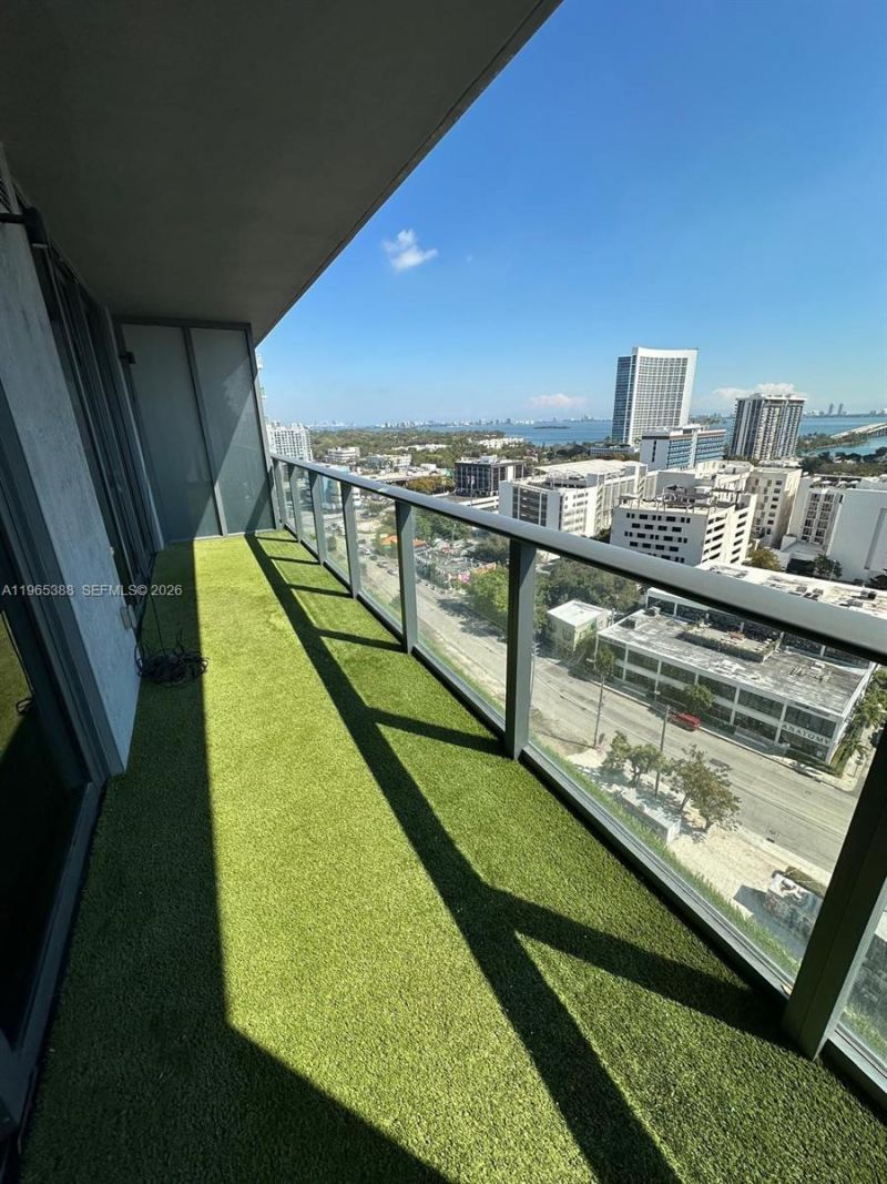 121 NE 34th St, Unit 1505, Miami, FL 33137 Photo