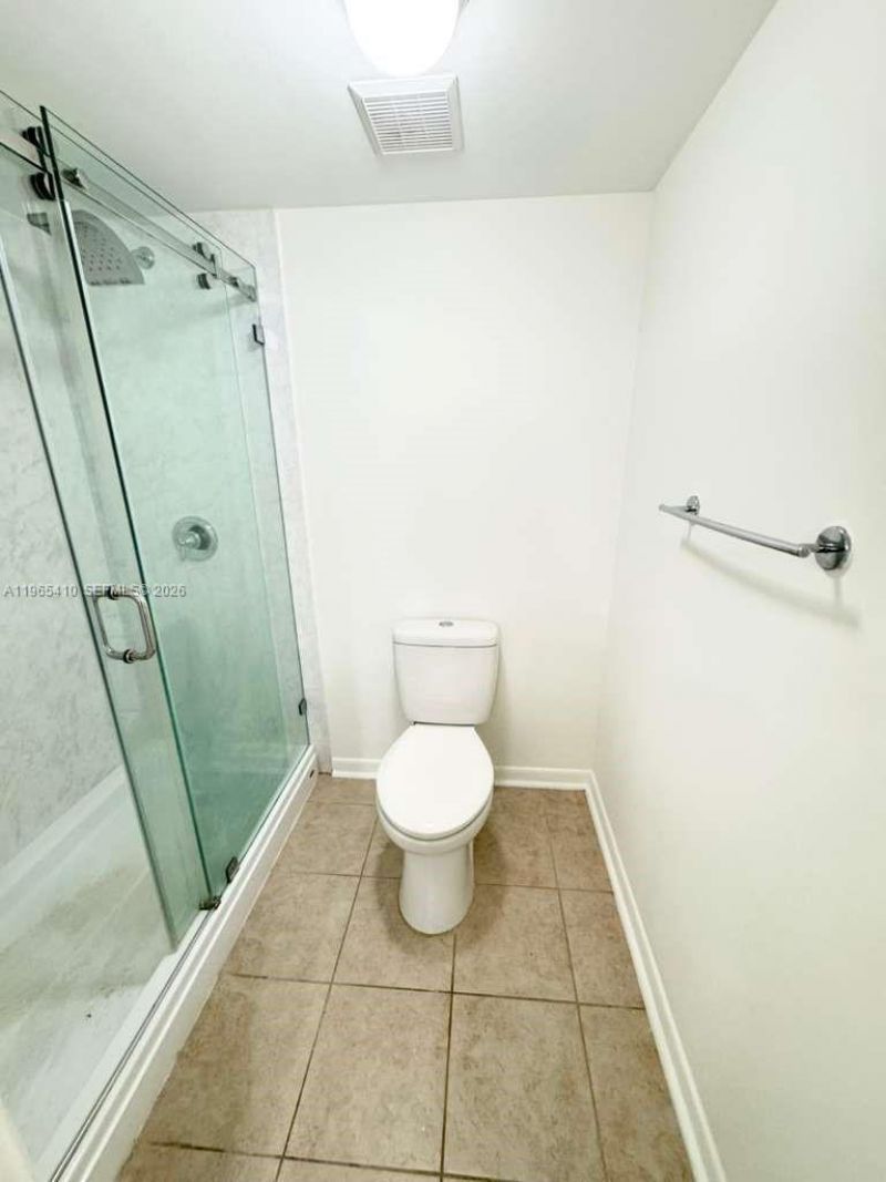 1715 Village Blvd , Unit 102, West Palm Beach, FL 33409 Photo