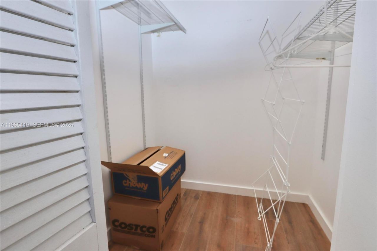 21075 NE 34th Ave, Unit 205-2, Aventura, FL 33180 Photo