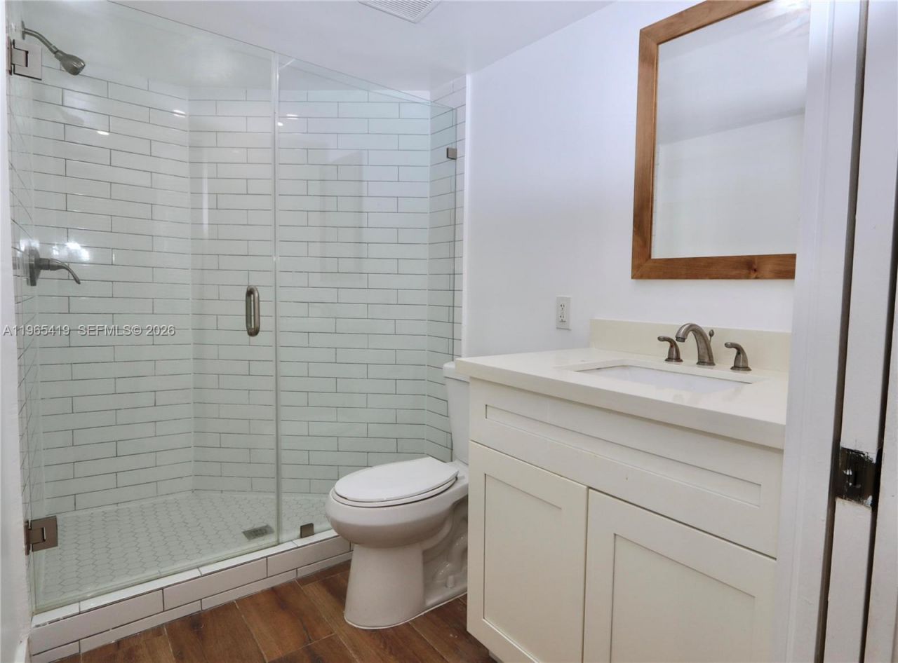 21075 NE 34th Ave, Unit 205-2, Aventura, FL 33180 Photo