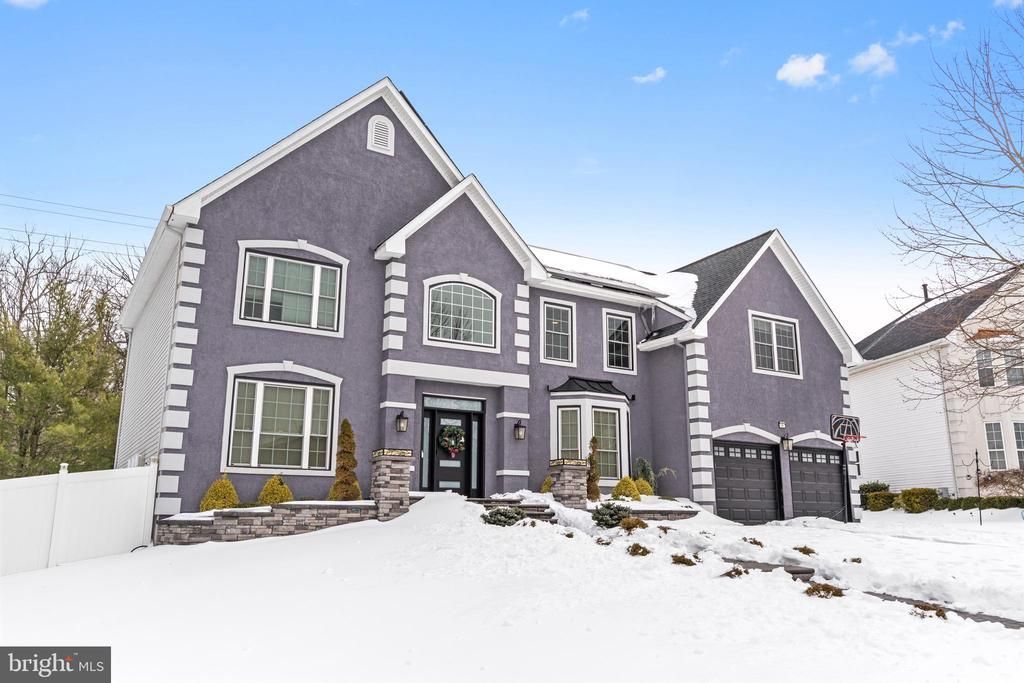 24 Exton Circle, Cherry Hill, NJ 08003 Main Photo