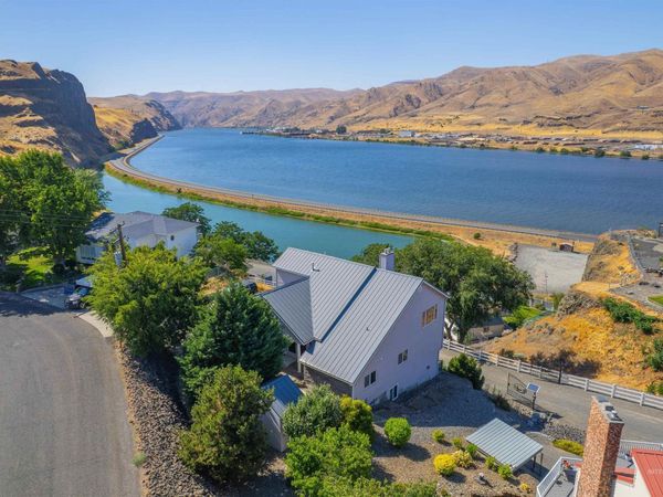 1962 Golfview Dr., Clarkston, WA 99403